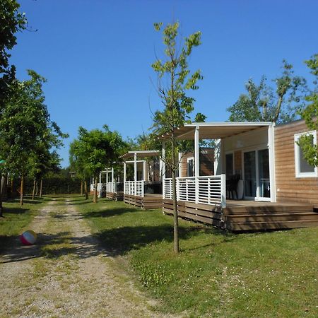 Albatross Mobile Homes On Camping San Francesco Duna Verde Exterior photo